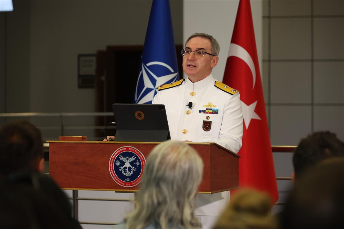 Tuğamiral Aktürk: 2 PKK'lı terörist teslim oldu, 790 kişi yakalandı