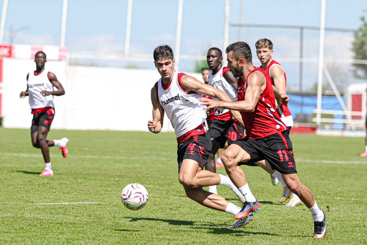 Samsunspor: Arca Çorum FK maçı hazırlıklarına devam edildi