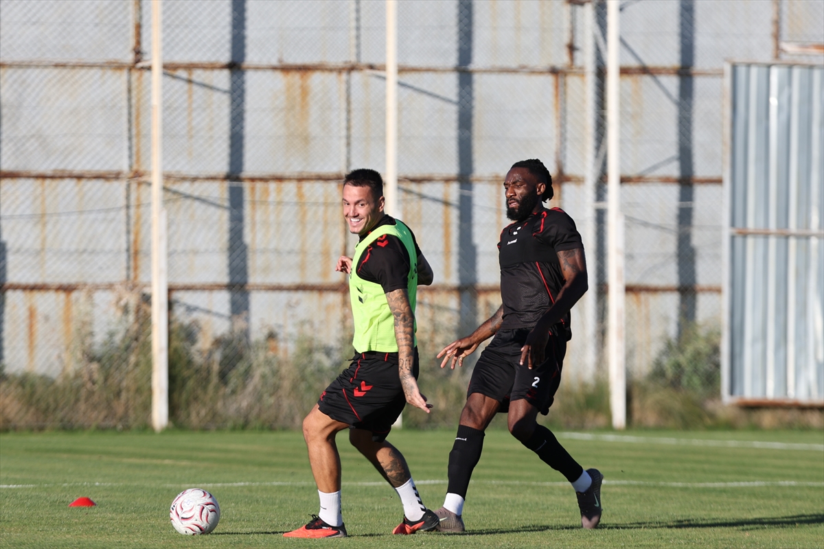 Sivasspor: Muğlaspor maçı hazırlıkları tüm hızıyla sürüyor