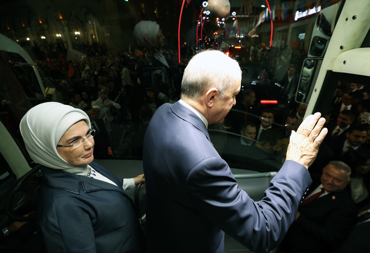 Cumhurbaşkanı Erdoğan, memleketi Rize'nin Güneysu ilçesinde vatandaşlara hitap etti: