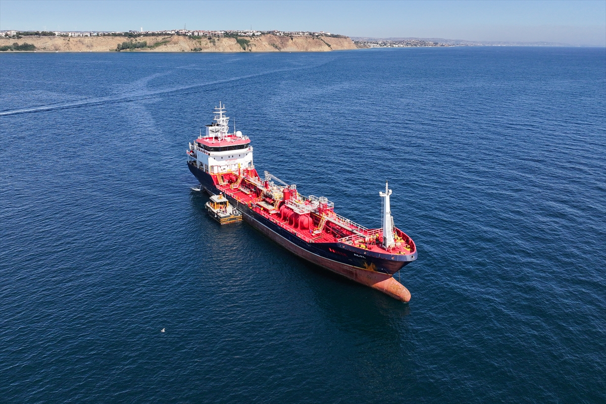Silivri'de batan Tuğberk İmamoğlu gemi mürettebatı aranıyor