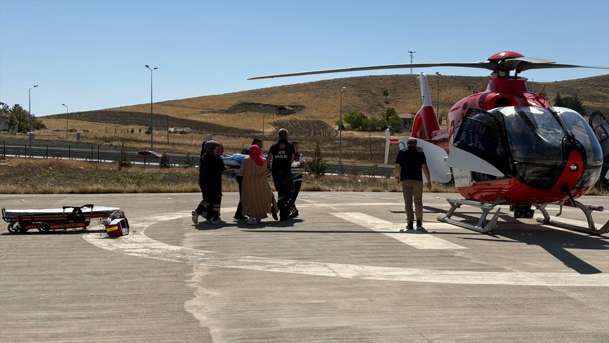 Kırıkkale'den 2 çocuk Ankara'ya hava ambulansıyla sevk edildi
