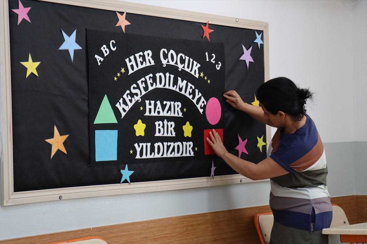 Vali Masatlı: Hatay'a 3 bin 600 yeni derslik eklenecek