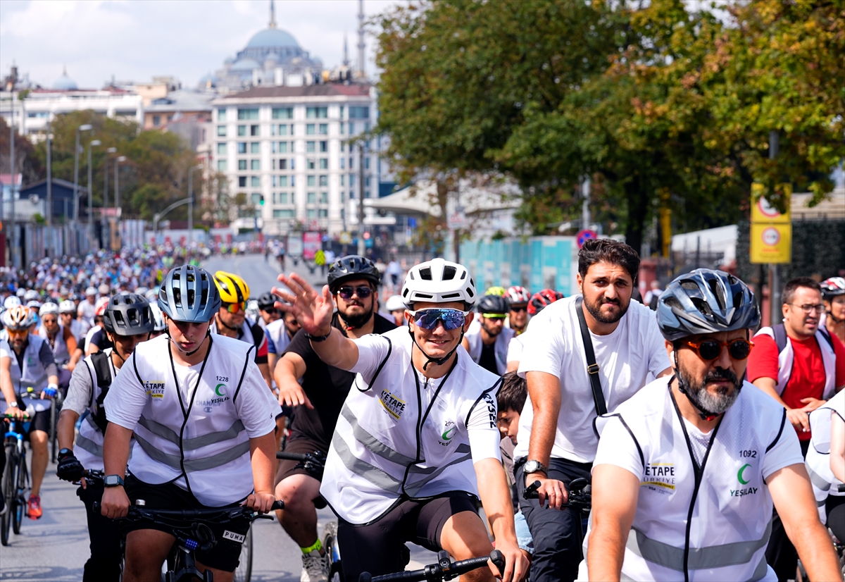 İstanbul'da Yeşilay-L'Etape Halk Sürüşü: Binlerce kişi katıldı