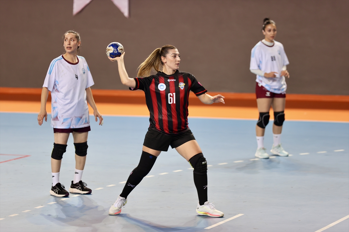 Hentbol Kadınlar Süper Lig: Odunpazarı deplasmanda kazandı