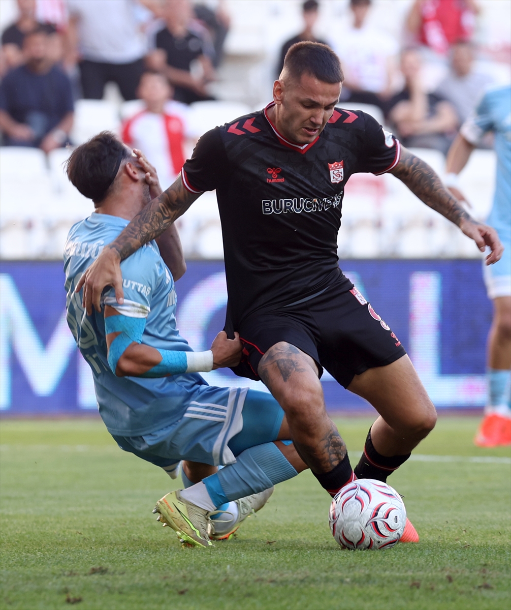 Trendyol 1. Lig: Sivasspor-Muğlaspor maçı berabere bitti