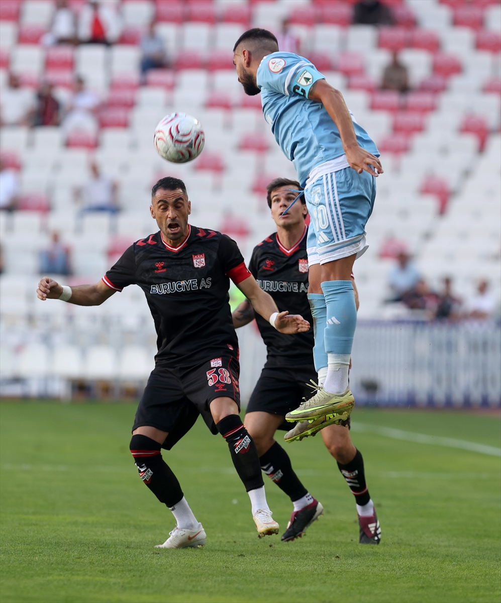 Trendyol 1. Lig: Sivasspor-Muğlaspor maçı berabere bitti