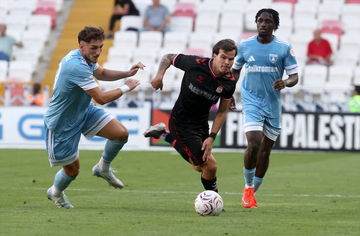 Trendyol 1. Lig: Sivasspor-Muğlaspor maçı berabere bitti