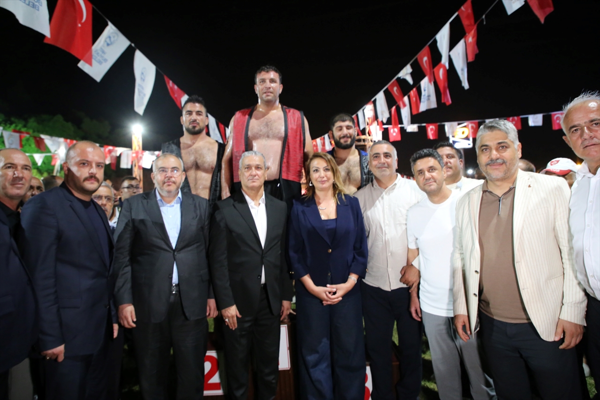 Ahmet Çağatay: Belen Aba Güreşleri'nde başpehlivan oldu