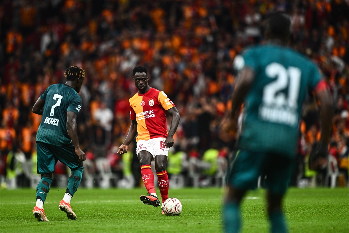 Galatasaray, Abdülkerim'in golüyle Kocaelispor'u 1-0 yendi