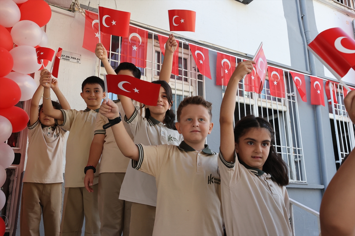 Gaziantep ve Çevre İllerde Yeni Eğitim Yılı Başladı