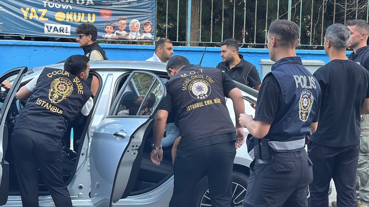 İstanbul'da "Okul ve Çevrelerinde Güvenlik Uygulaması" yapıldı