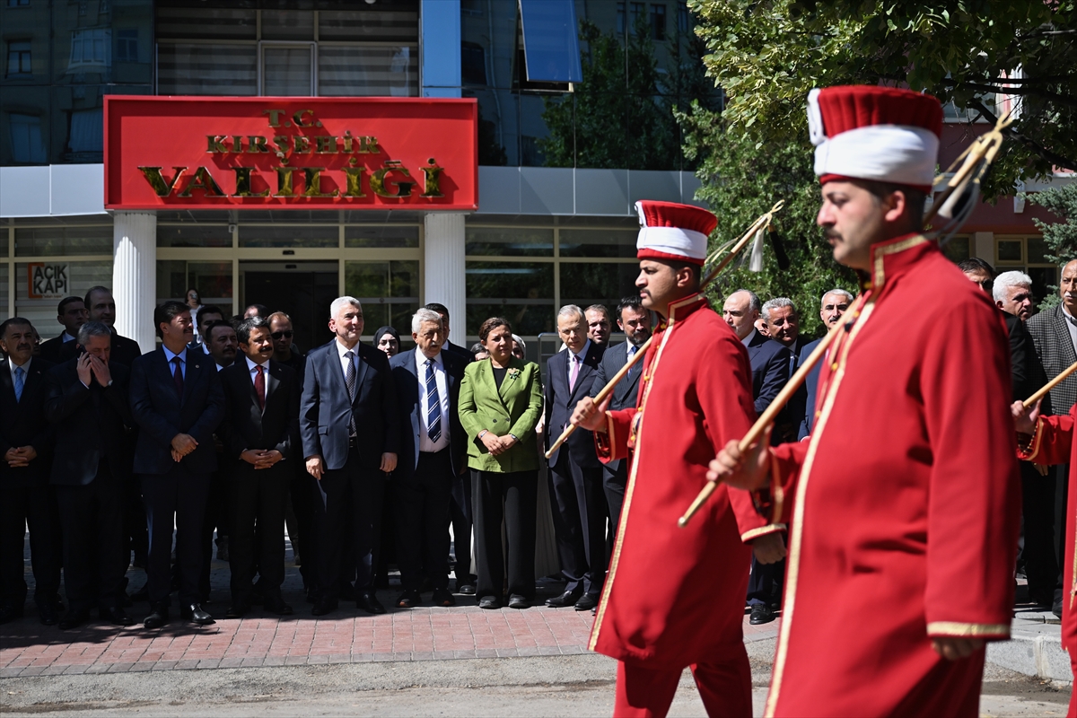 Bakan Bolat: Türkiye ekonomik istikrarla yükselen bir ülke