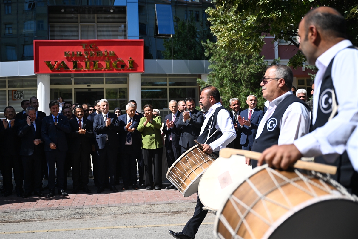 Bakan Bolat: Türkiye ekonomik istikrarla yükselen bir ülke
