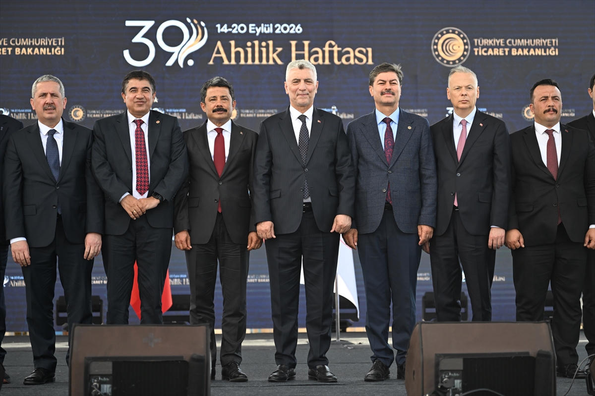 Bakan Bolat: Türkiye ekonomik istikrarla yükselen bir ülke