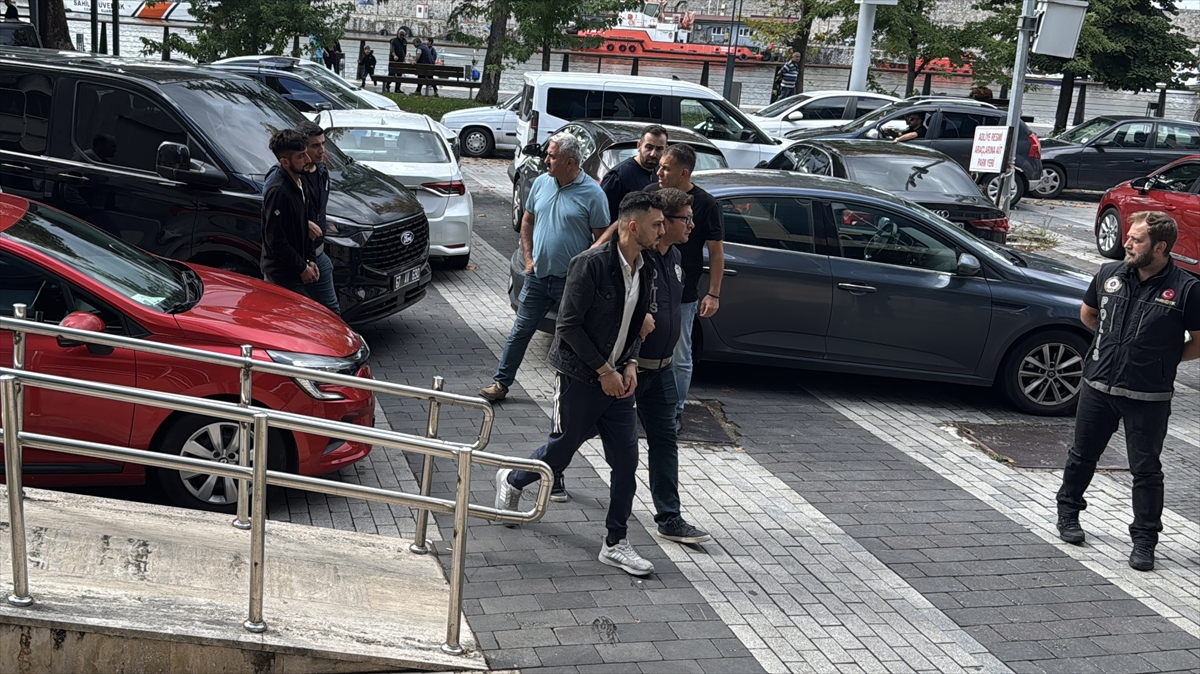 Zonguldak'ta ruhsatsız maden ocağı ölümünde 5 zanlı adliyede