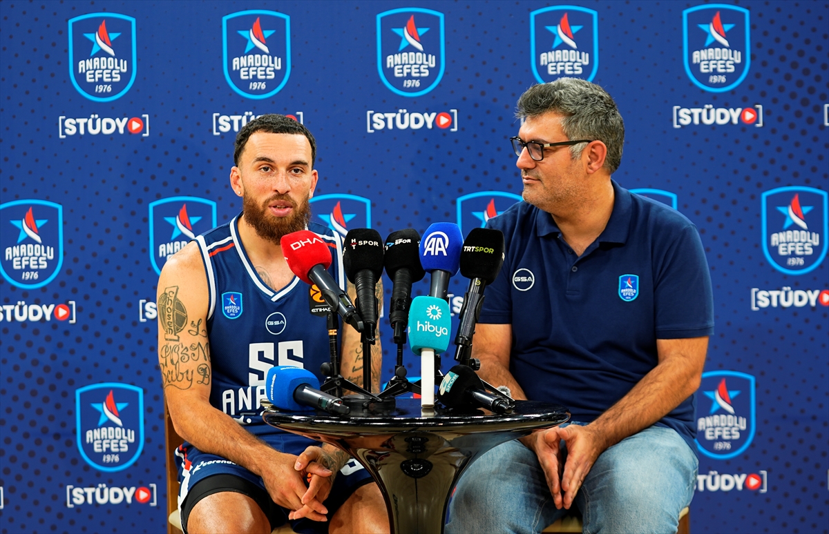 Mike James: Anadolu Efes'te heyecanlıyım, takım gelişmeli