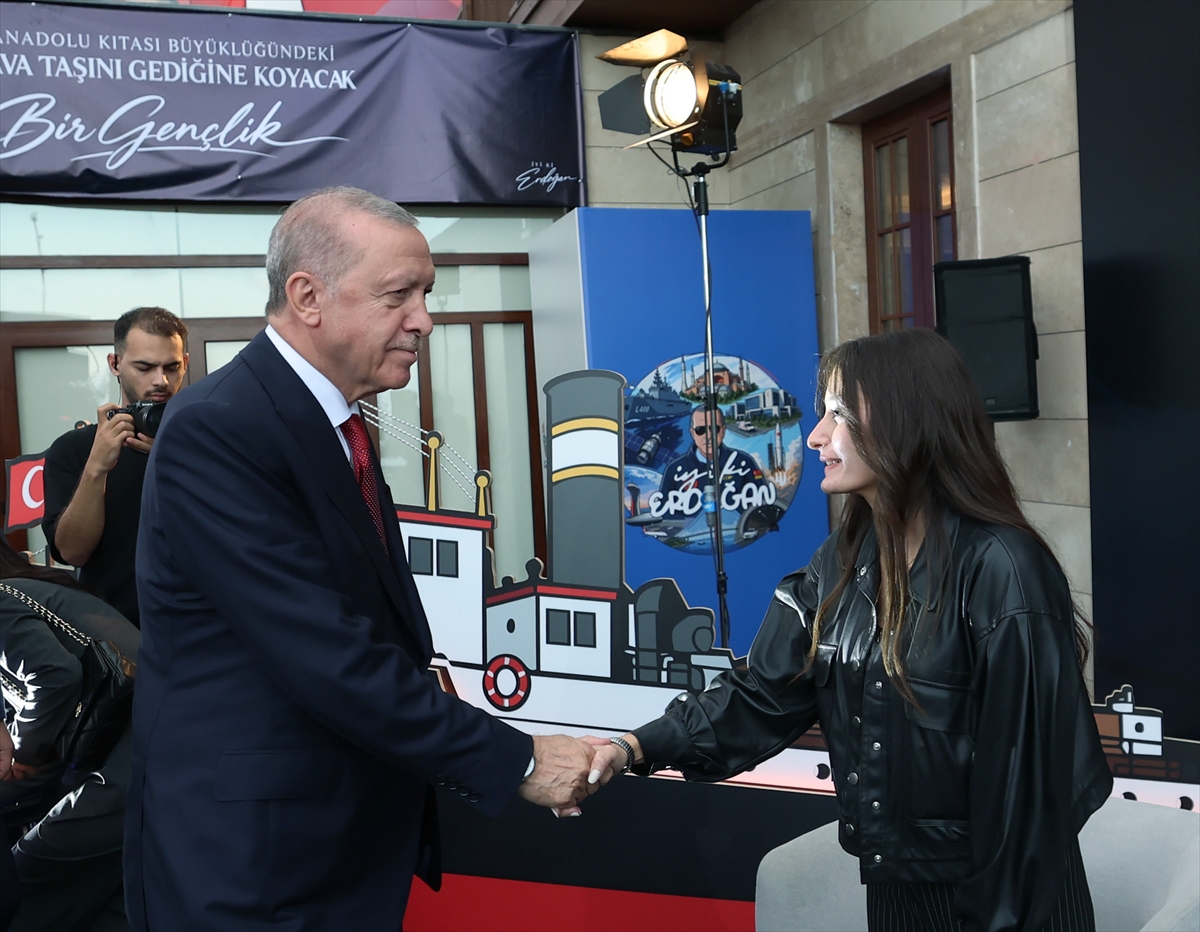 Cumhurbaşkanı Erdoğan, Samsun'da gençlerle buluştu: (2)