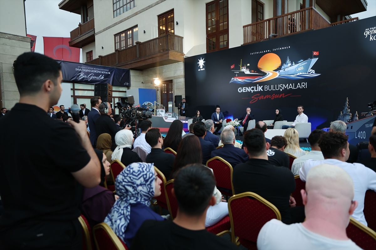 Cumhurbaşkanı Erdoğan, Samsun'da gençlerle buluştu: (2)