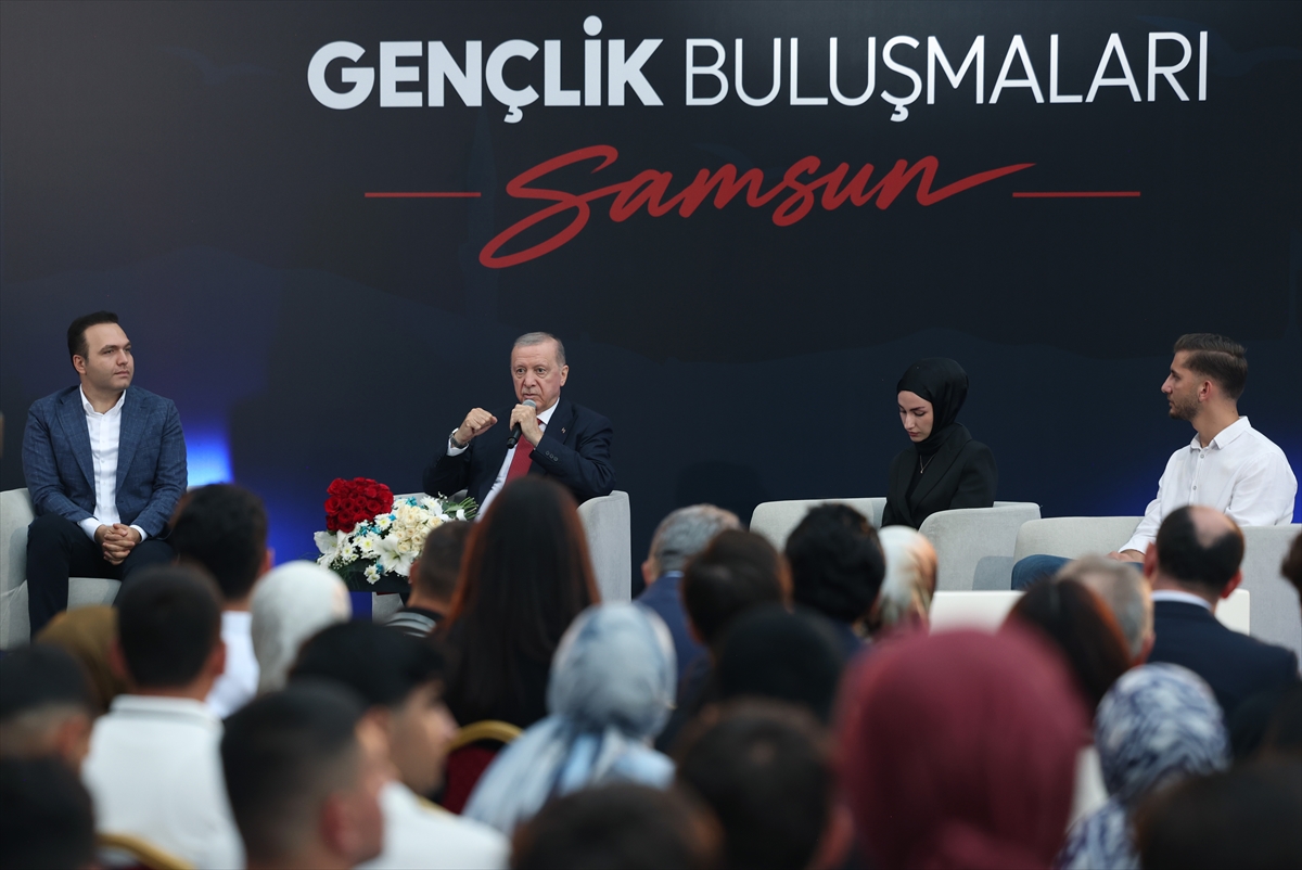 Cumhurbaşkanı Erdoğan, Samsun'da gençlerle buluştu: (2)