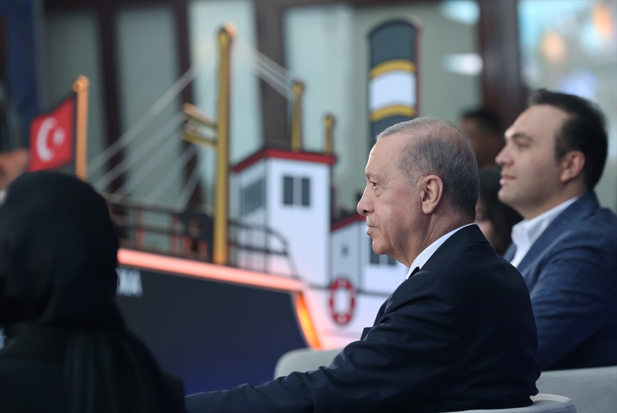 Cumhurbaşkanı Erdoğan, Samsun'da gençlerle buluştu: (2)