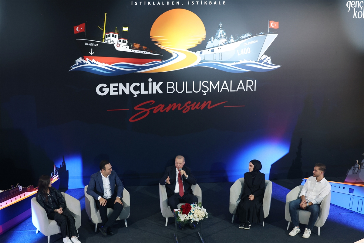 Cumhurbaşkanı Erdoğan, Samsun'da gençlerle buluştu: (2)