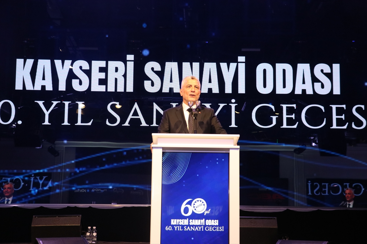 Bakan Bolat: 410 milyar dolar mal ve hizmet ihracatı hedefi