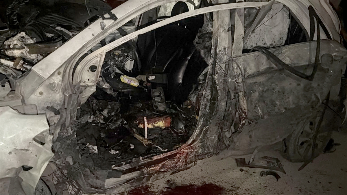 Gazze'de İsrail saldırısı: Otomobilde 1 Filistinli öldü