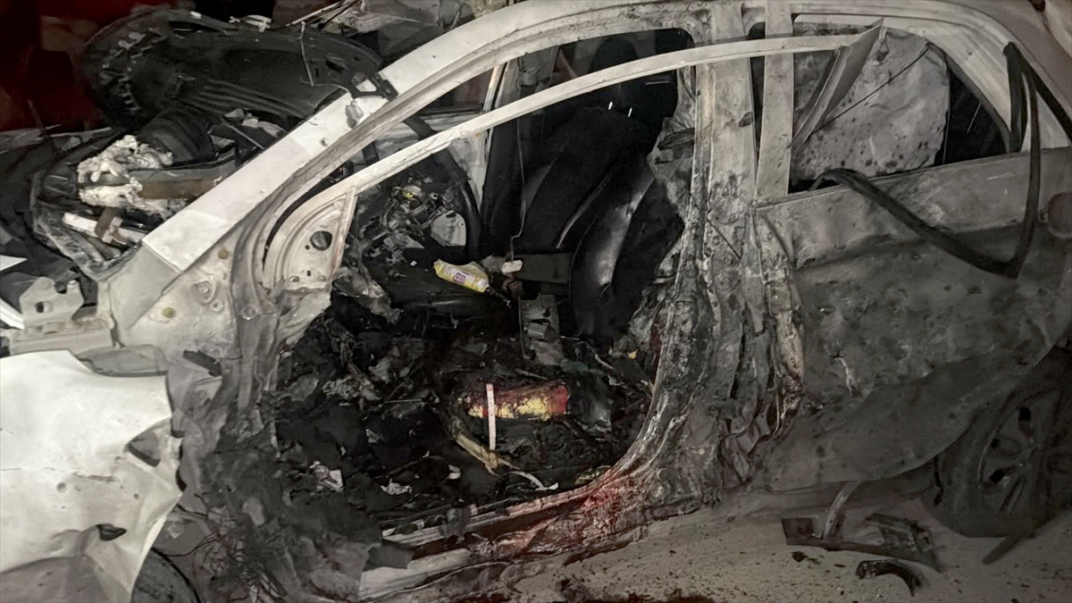 Gazze'de İsrail saldırısı: Otomobilde 1 Filistinli öldü