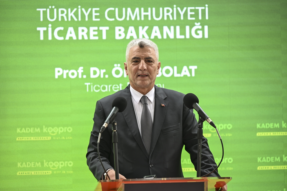 Bakan Bolat, KADEM KooPro programının kapanış töreninde konuştu: