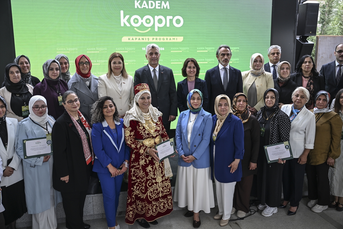 Bakan Bolat, KADEM KooPro programının kapanış töreninde konuştu:
