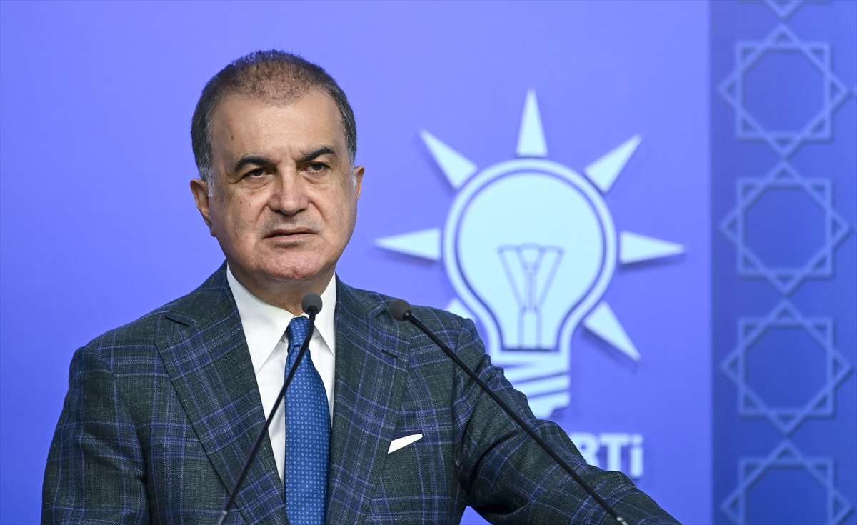 AK Parti Sözcüsü Çelik: Yeni anayasa ve dış politika açıklaması