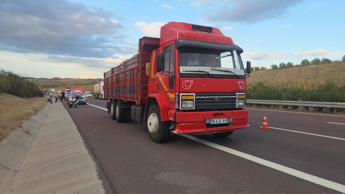 Bursa'da feci kaza: Motosiklet sürücüsü yaşamını yitirdi