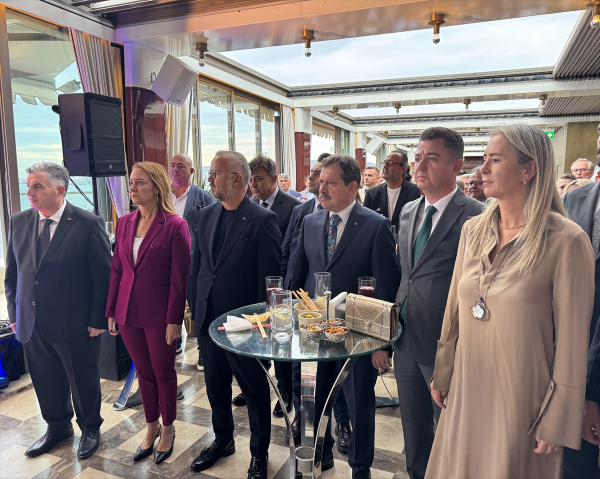 Çekya İzmir Fahri Konsolosluğu törenle yeniden açıldı