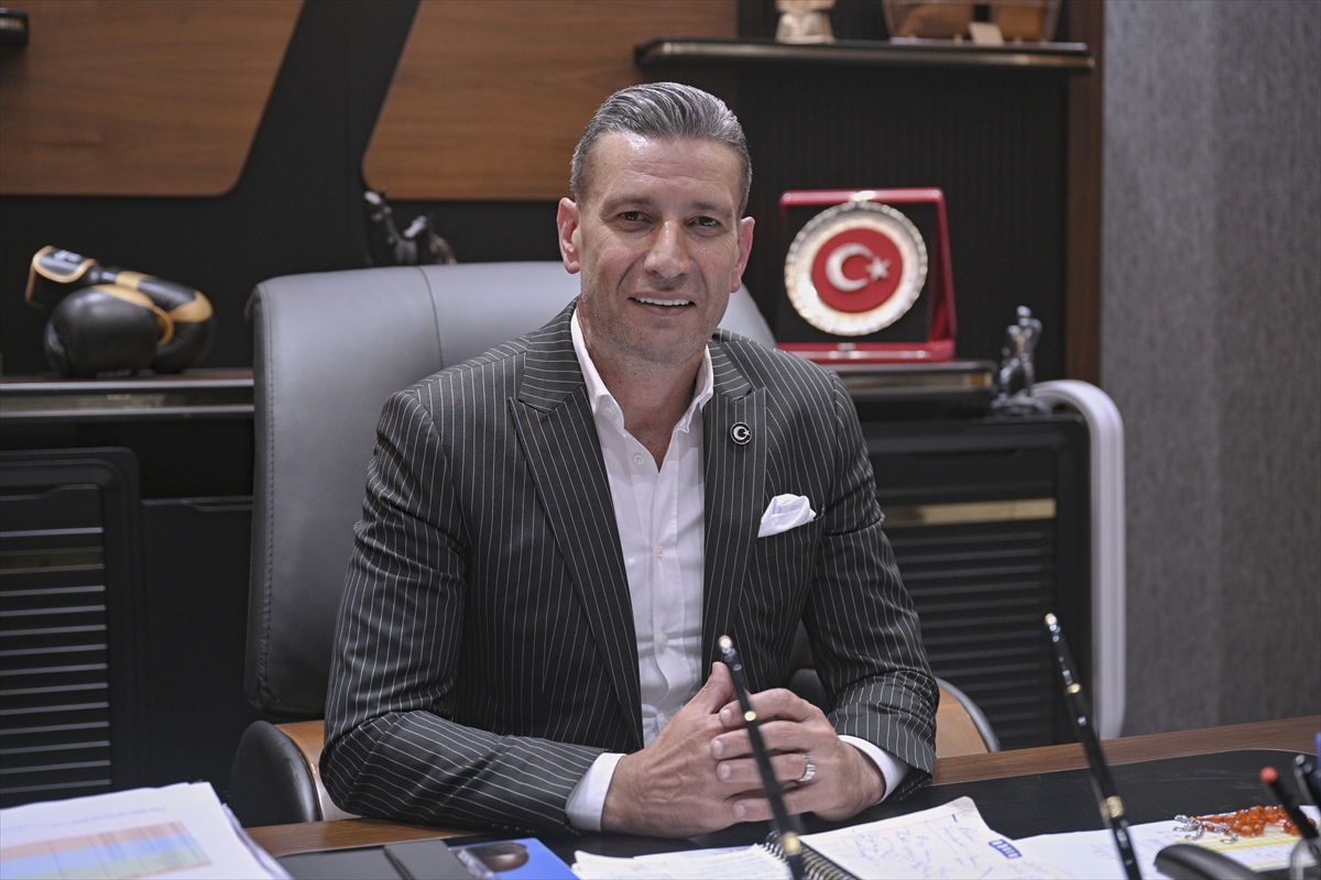 Şampiyonluk gelirse kolbastı oynarım