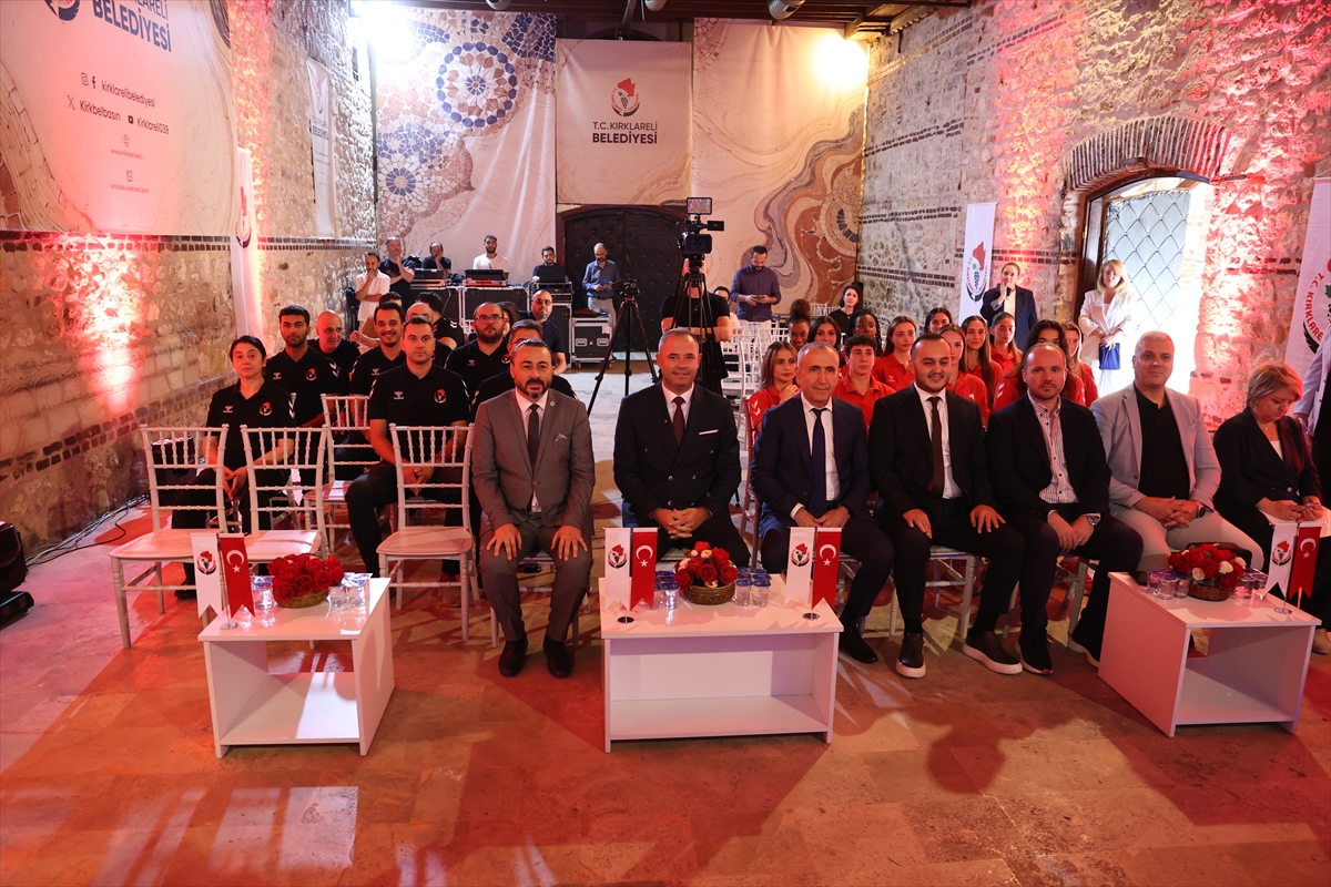Kırklareli Belediyesi Vefa İlaç Basketbol Takımı'nın Hedefi Süper Lig