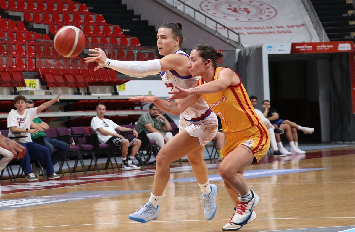 Basketbol: BOTAŞ, Erciyes Kupası'nda şampiyon oldu