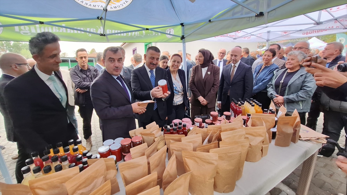 Çaycuma'da atıl okul binası kadınların üretim yapacağı tesise dönüştürüldü