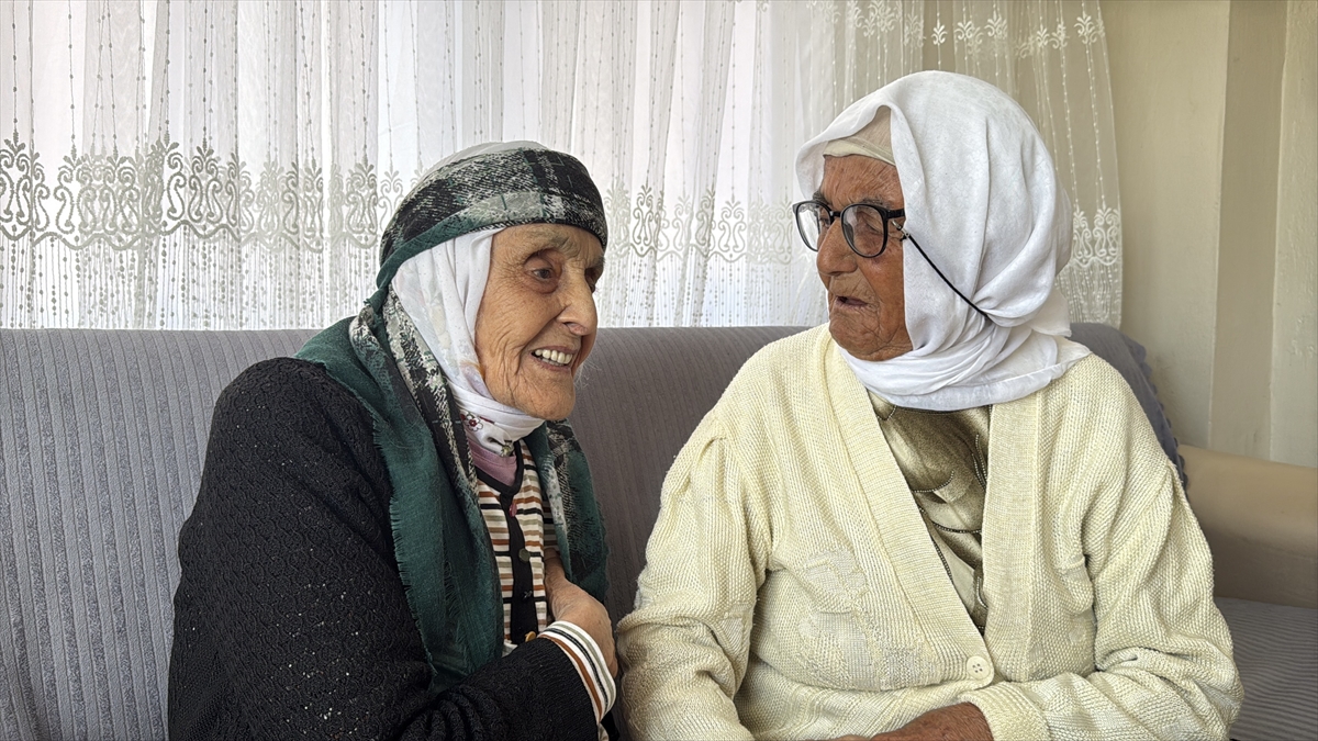 Zonguldak'ta Safiye ve Şerife nine: Bir asırlık kardeşlik
