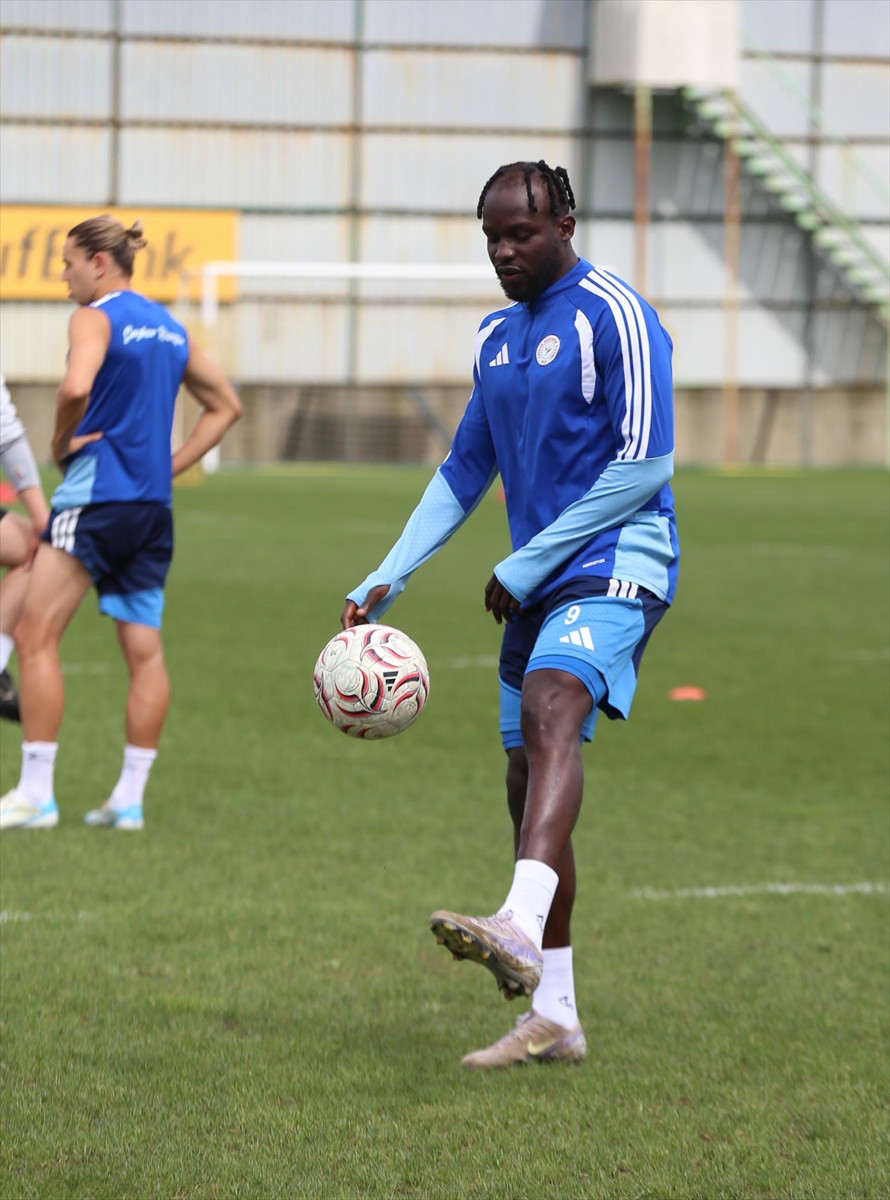 Çaykur Rizesporlu Sowe'dan "gol beklentisi" yorumu: