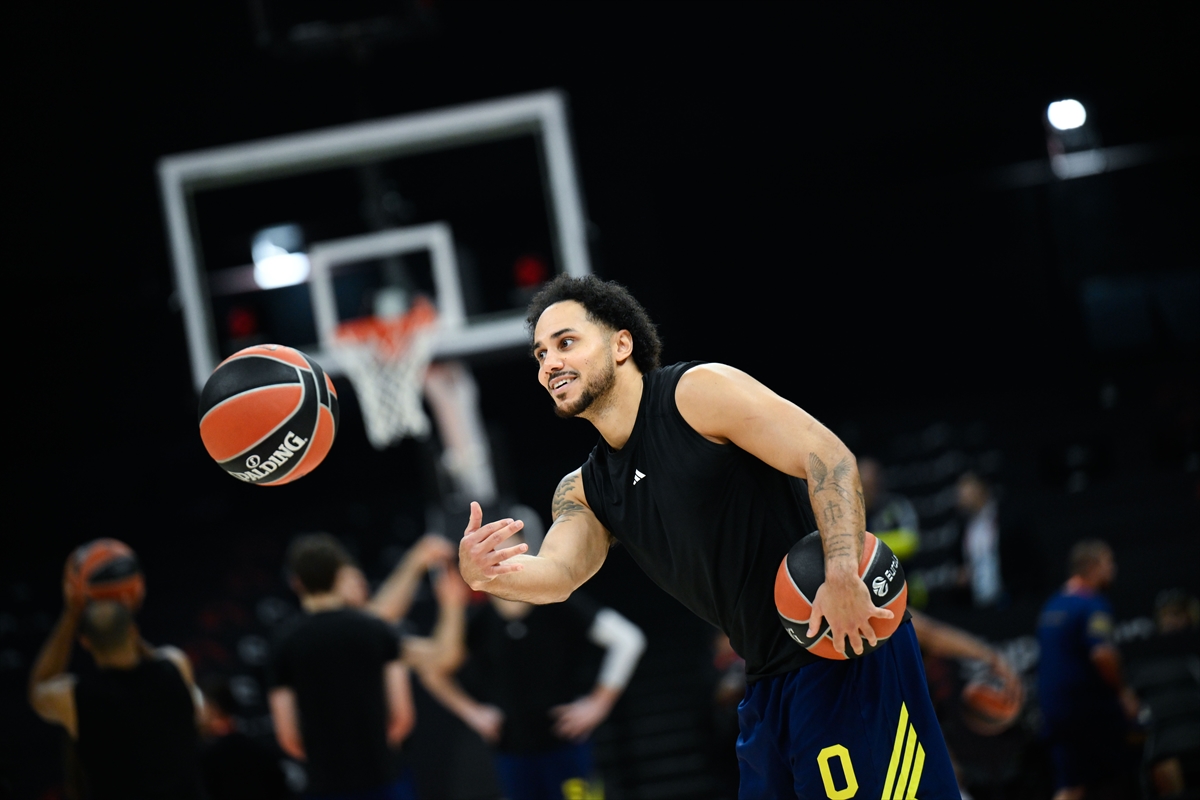 Fenerbahçe Tarfin Olympiakos maçına hazır: Süper Kupa heyecanı