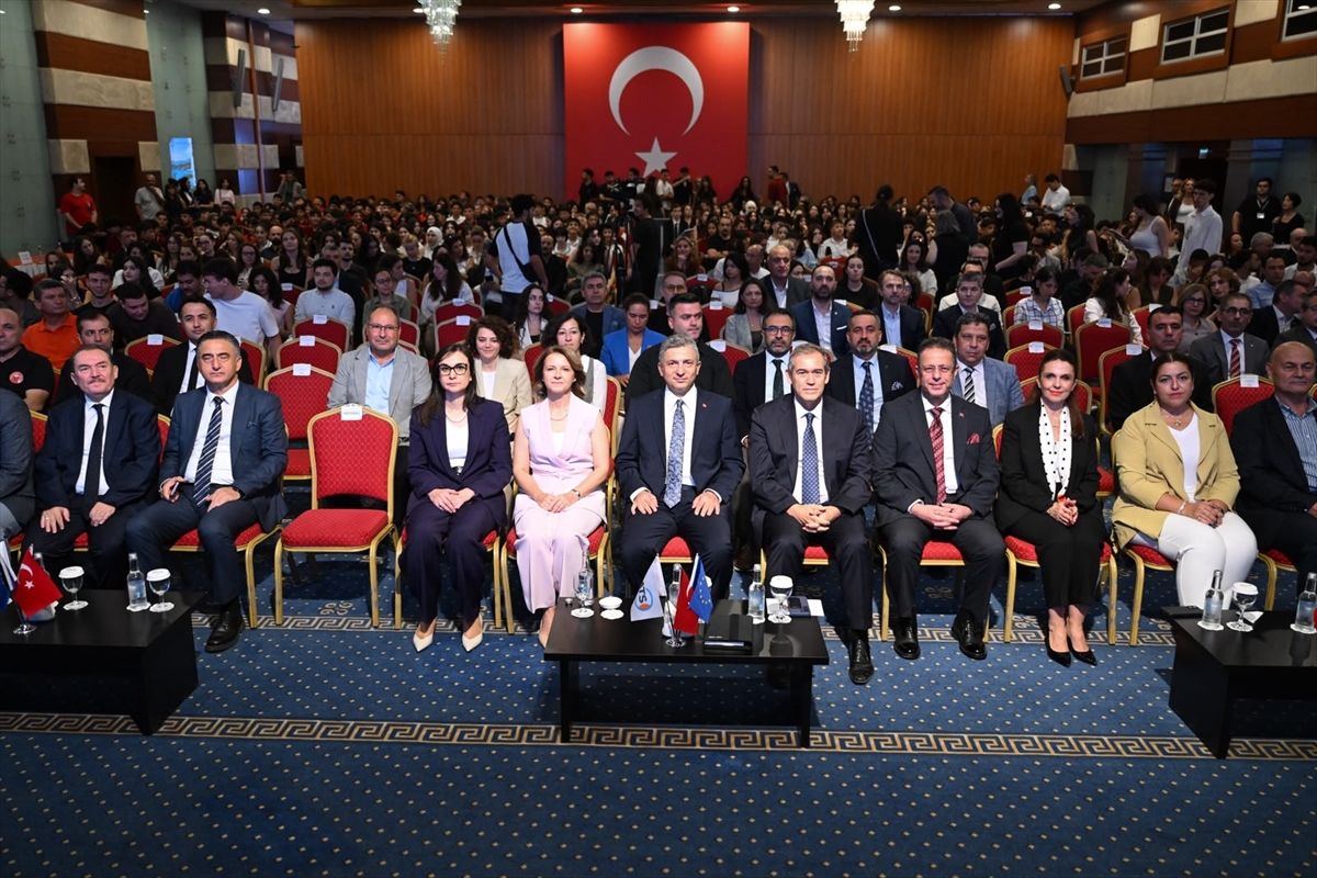 Yeşil dönüşüm için genç nüfus avantajımız var