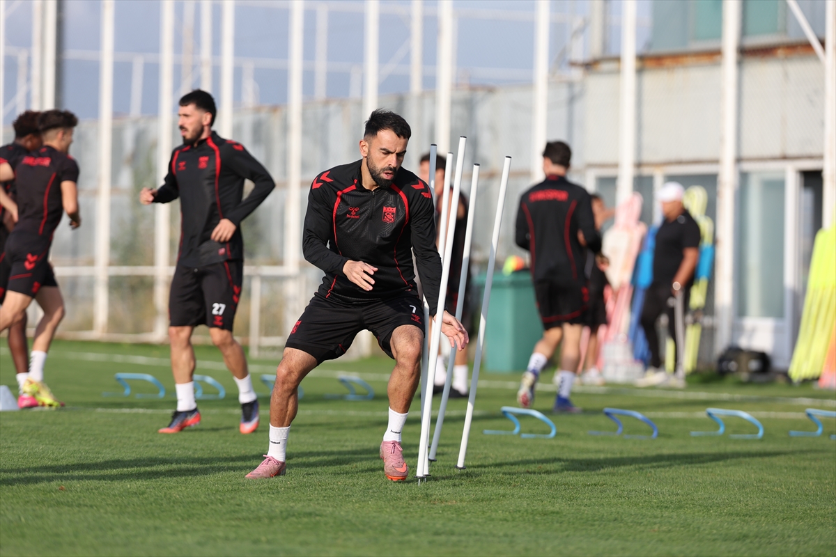 Sivasspor: Keçiörengücü maçı hazırlıkları sürüyor