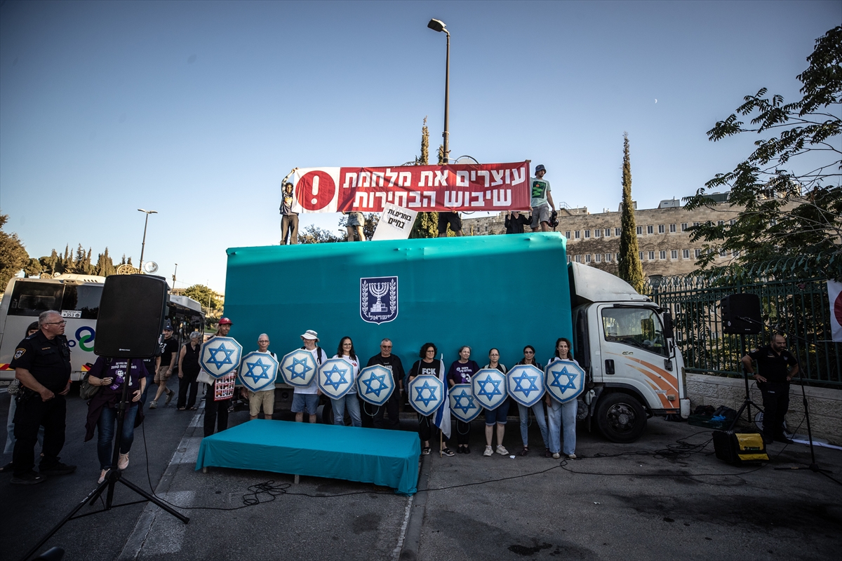 Netanyahu: Seçim öncesi tansiyonu yükseltme protestosu
