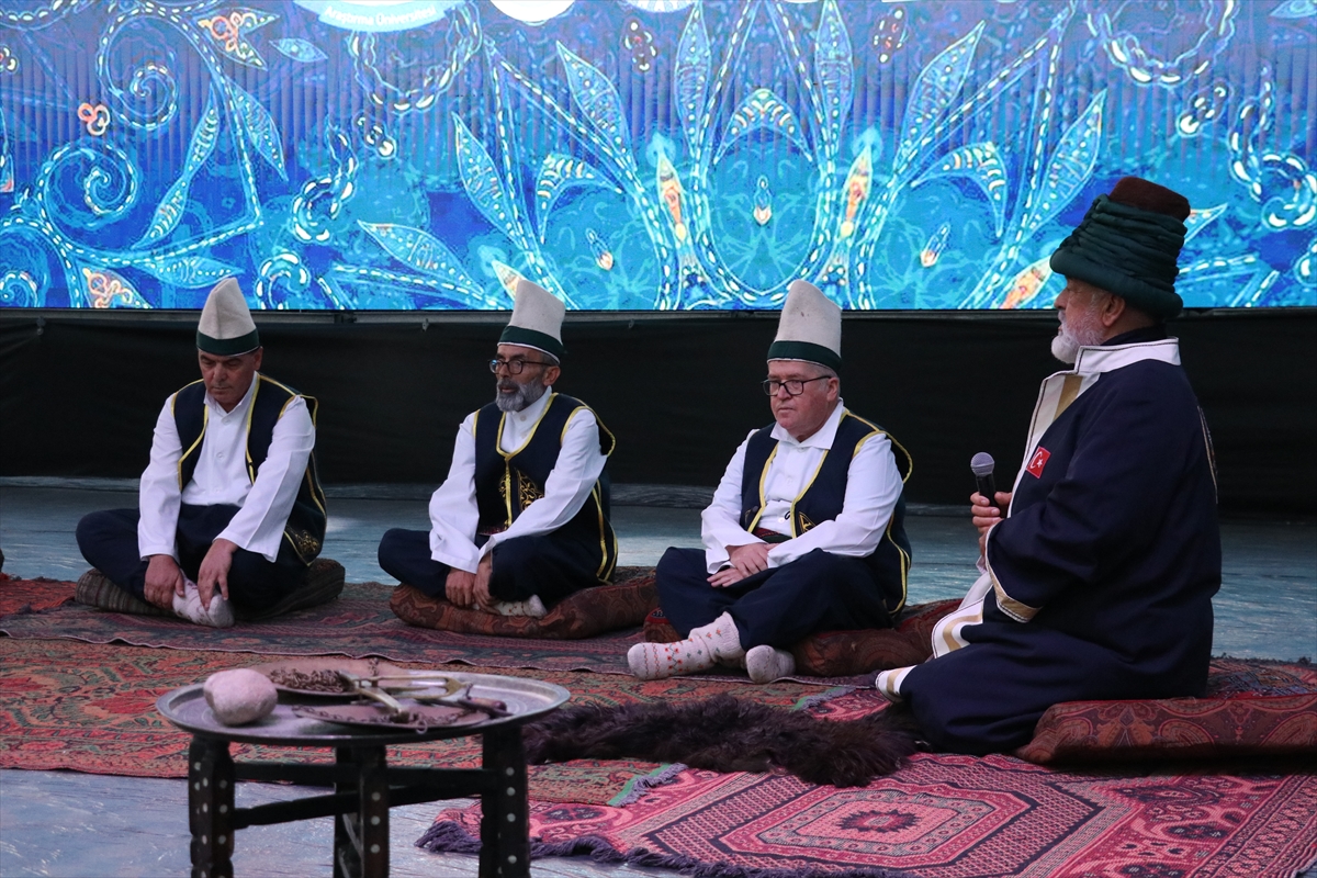 Kayseri'de Ahilik Haftası kutlandı: Şed kuşanma canlandırıldı