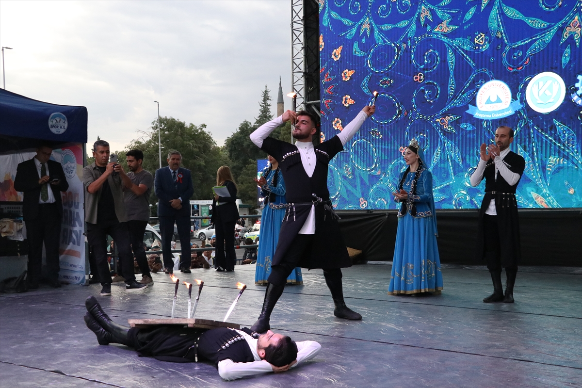 Kayseri'de Ahilik Haftası kutlandı: Şed kuşanma canlandırıldı
