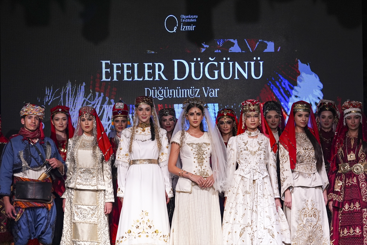 Ödemiş'te Efeler Düğünü: Efe kültürü ve ritüeller canlandırıldı