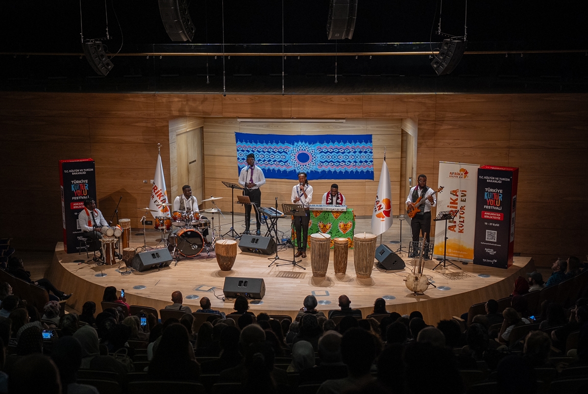 Ankara "Afrika'nın ritmi, dünyanın sesi" konserine ev sahipliği yaptı