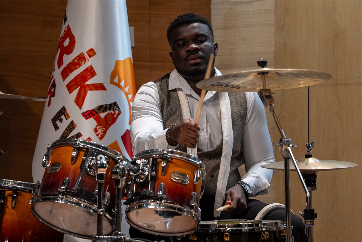 Ankara "Afrika'nın ritmi, dünyanın sesi" konserine ev sahipliği yaptı