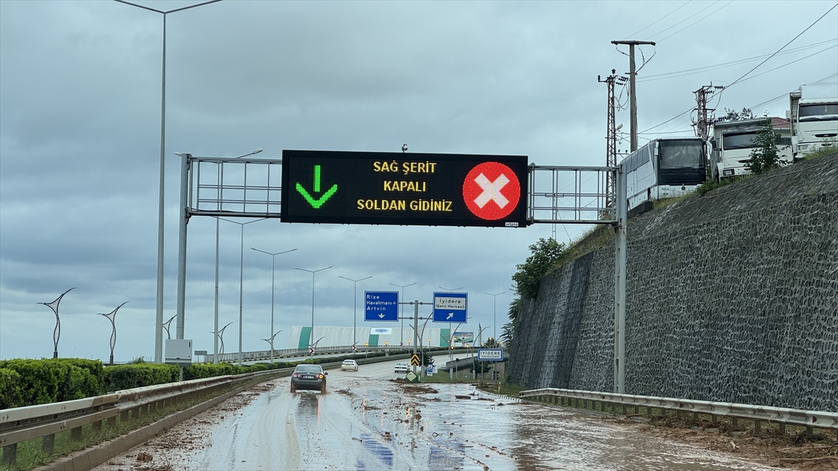 İyidere Belediye Başkanı Mete: 9 mahallede büyük hasar var